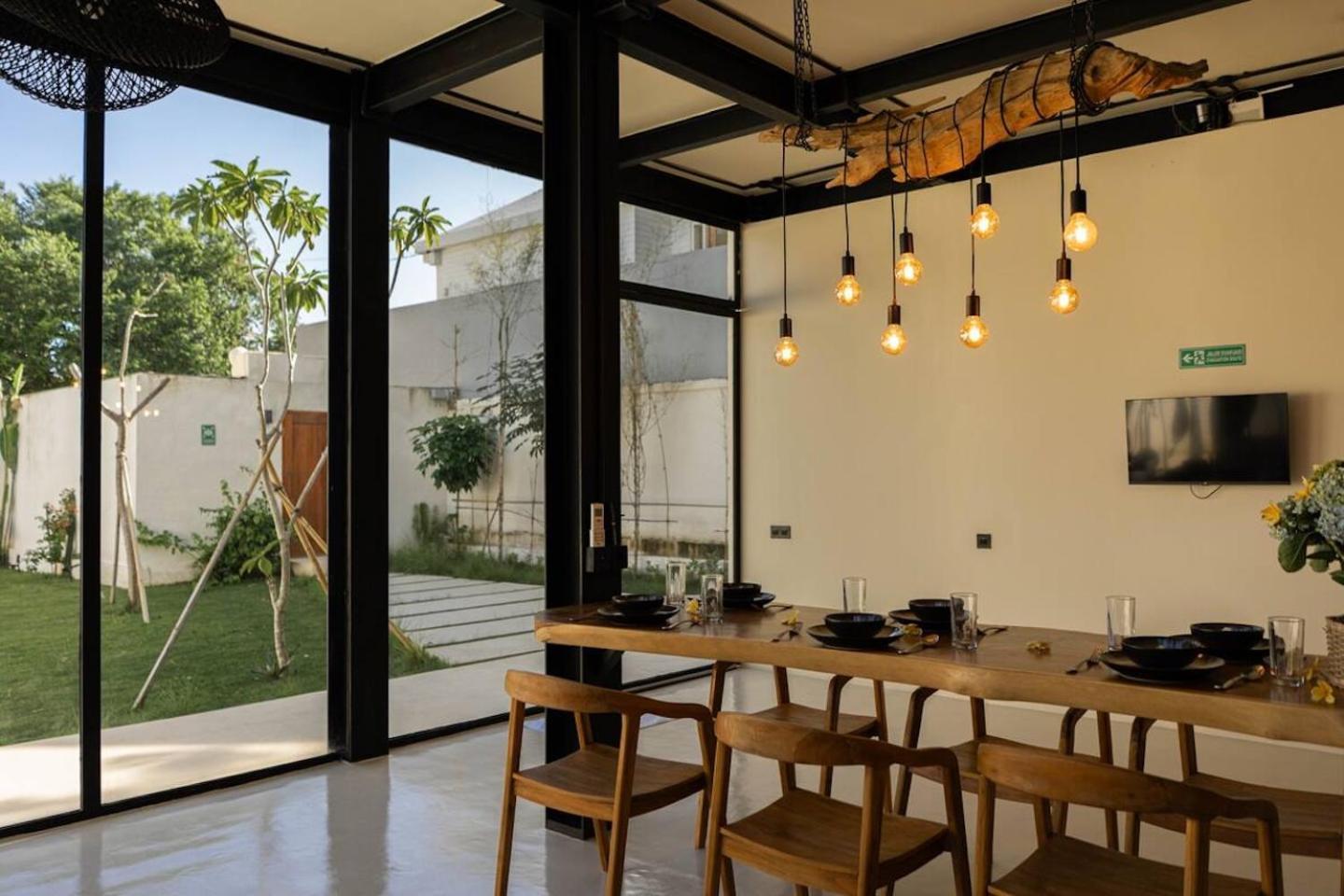 Villa Hillstone Luxury Village *